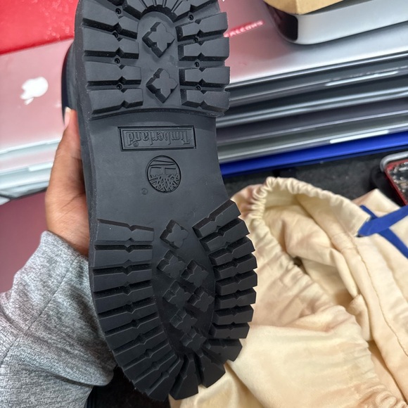 black Louis Vuitton Timberland boots “new size 7 (no box, dust bags authentic - Picture 2 of 4